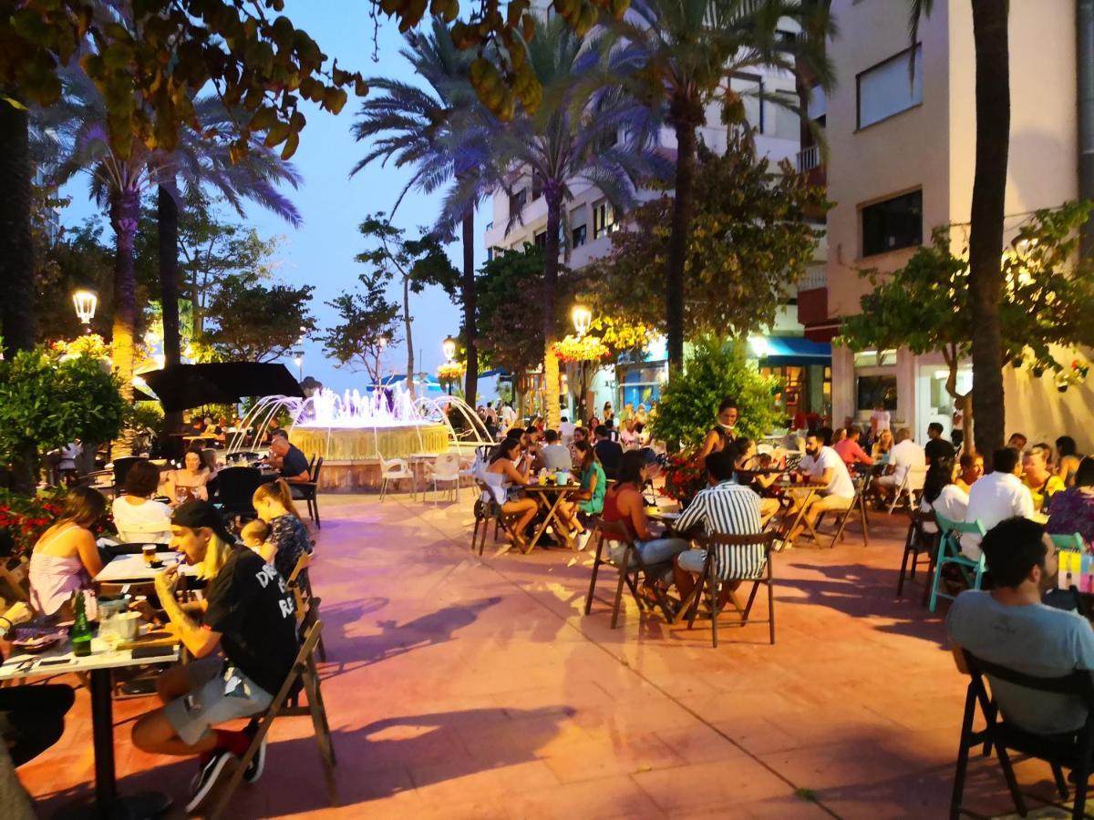 Sea Breeze Apartment Estepona Luaran gambar